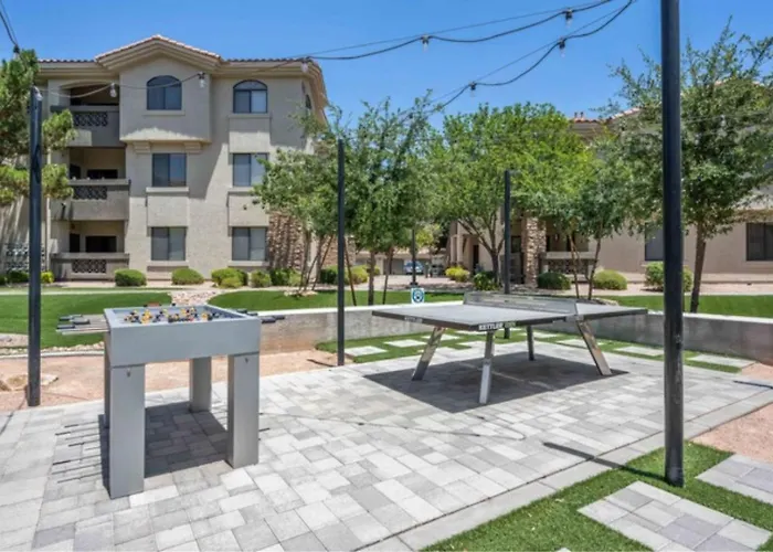 Near Asu 2 Kings Gym Pool Work-ready * Tempe